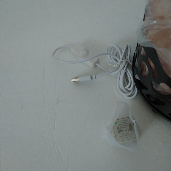 💕HP Himalayan pink salt lamp black color usb new - Picture 6 of 6